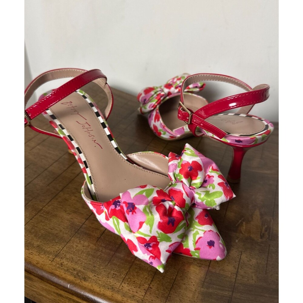 Betsey Johnson Floral Bow Heels Pink Red Y2K Kitten Heel Sandals Women’s 7